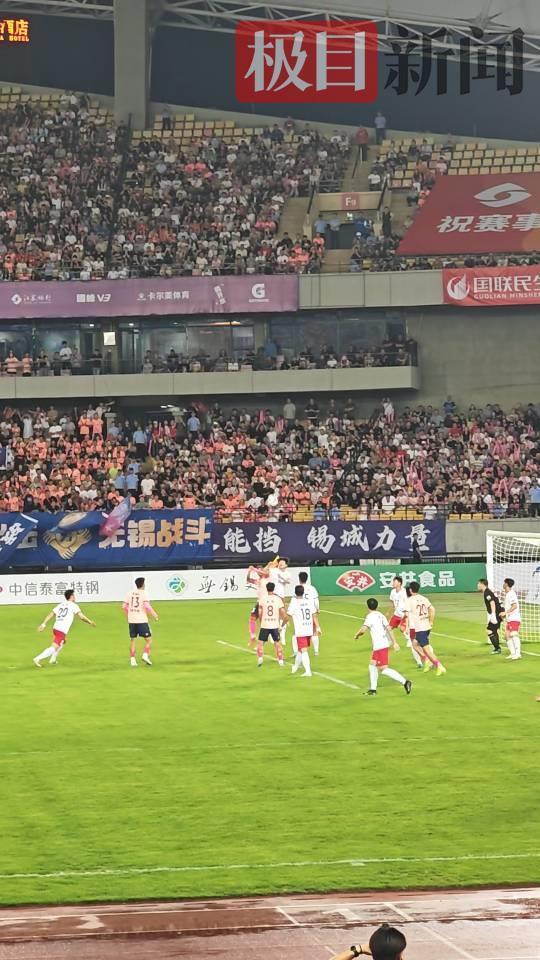 包含赛季揭幕战带来激情碰撞,球迷热血沸腾的词条 包含赛季揭幕战带来激情碰撞,球迷热血沸腾的词条