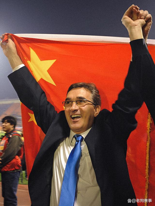 包含立陶宛国家队在国际比赛中谱写辉煌篇章的词条