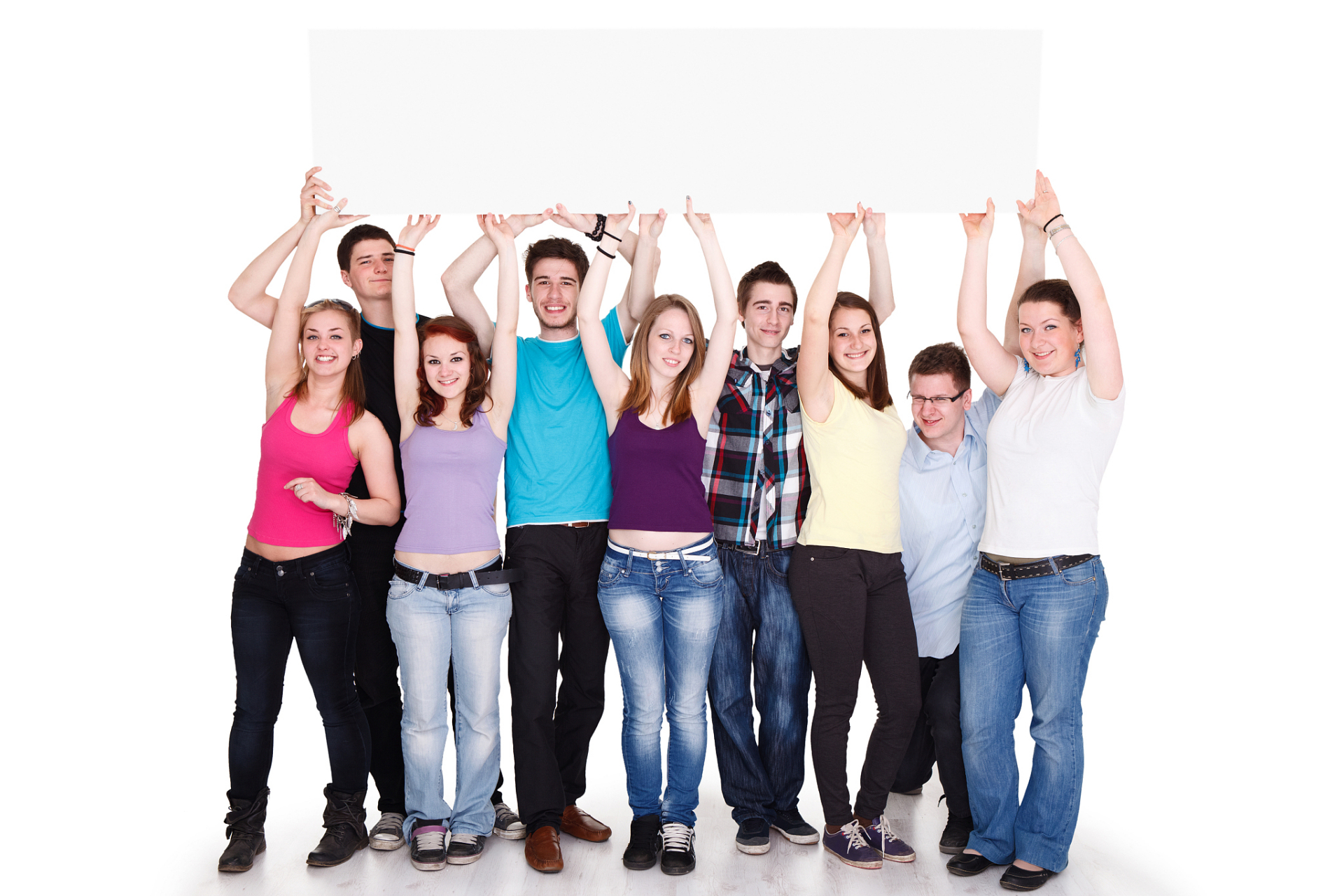 队伍在比赛中展现了出色的团队合作精神