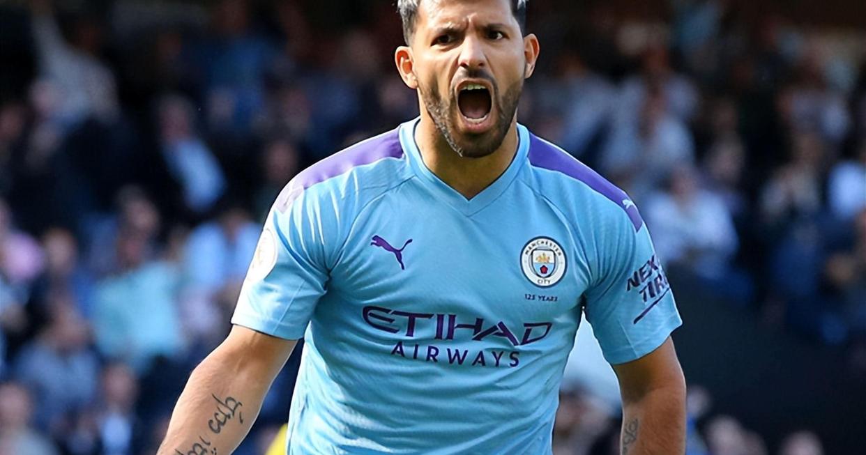 包含大腕逐出曼城，球队择其老将继续征战的词条