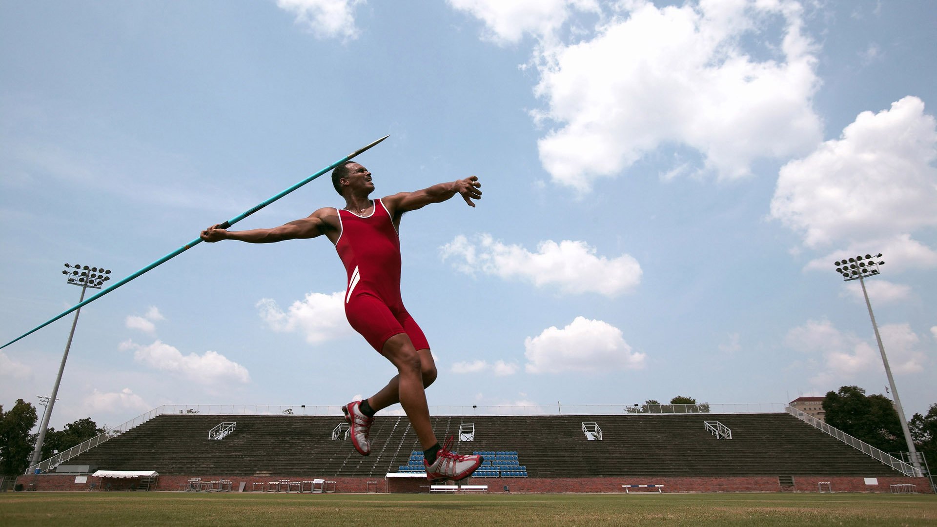 北欧童话与巴尔干雄鹰，当丹麦的逆转遇上莫德里奇的独舞