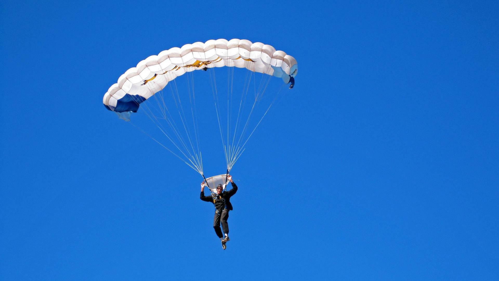 从墨尔本到都灵，鲁德跨越赛季的鏖战，ATP总决赛见证澳网未竟之梦的升华